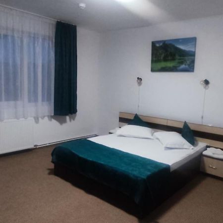 Pensiunea Sorina Casa Alba Moeciu De Sus Zewnętrze zdjęcie