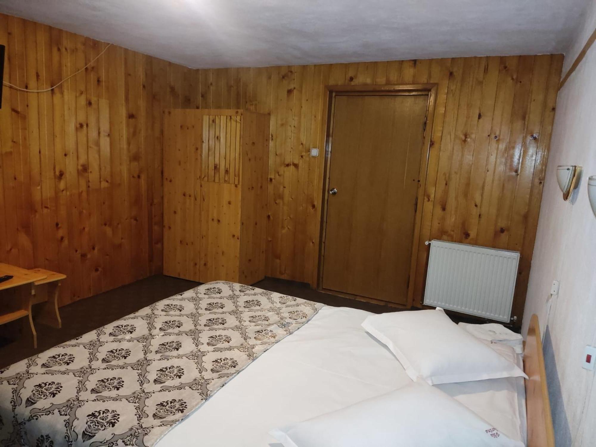 Pensiunea Sorina Casa Alba Moeciu De Sus Zewnętrze zdjęcie